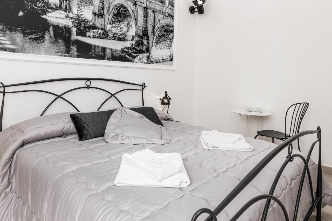 Emperooms Guest House Roma Dış mekan fotoğraf