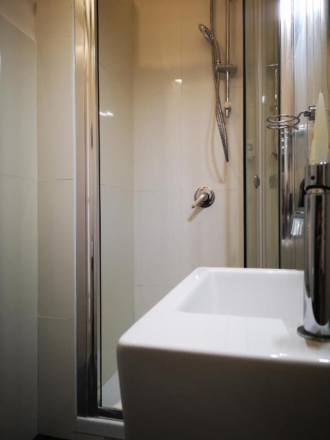 Emperooms Guest House Roma Dış mekan fotoğraf